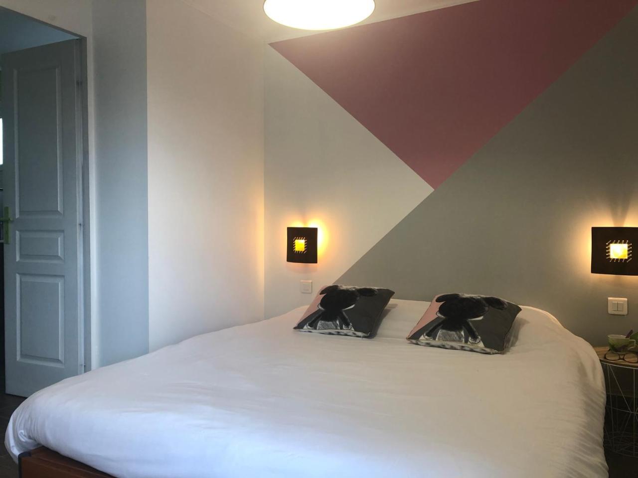 Chambres D'Hotes Poirier Bazin Montry Exterior foto