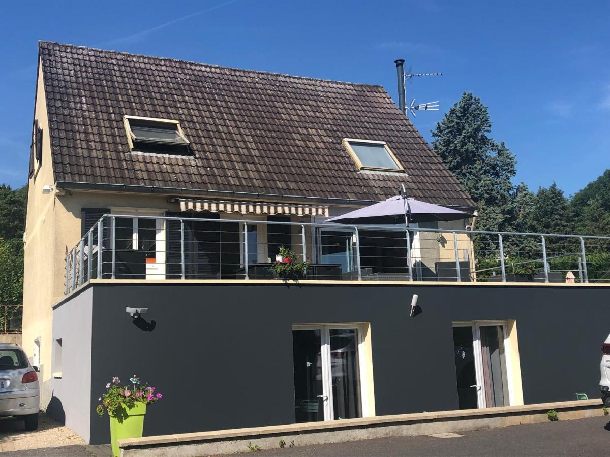 Chambres D'Hotes Poirier Bazin Montry Exterior foto